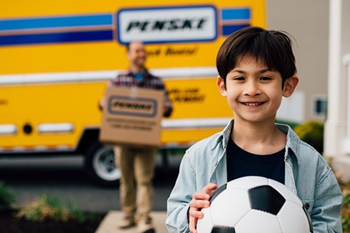 family with penske truck rental