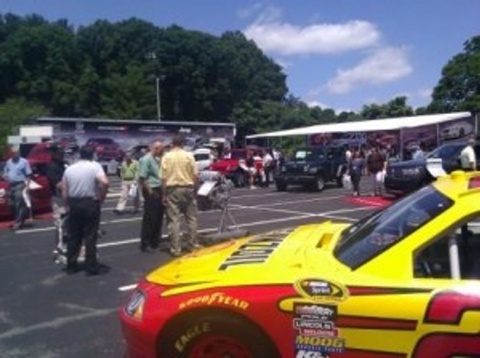 Penske Welcomes Chrysler Affiliate Rewards Tour