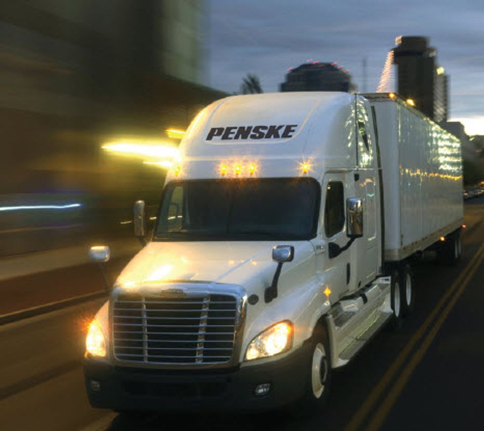 
Penske Truck Leasing Issues $1.0 Billion in Senior Notes
