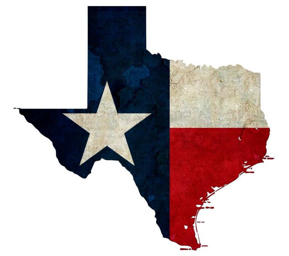 
Penske Receiving $1.1 Million in Texas Sustainability Grants
