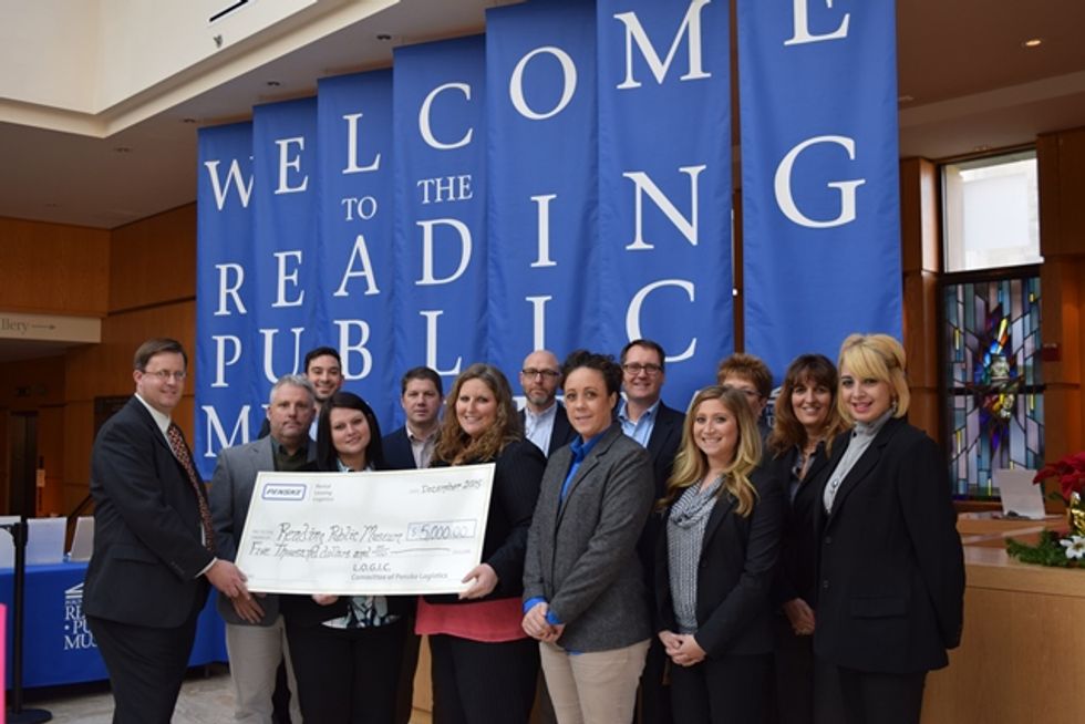 
Associates Raise Money for Local Museum
