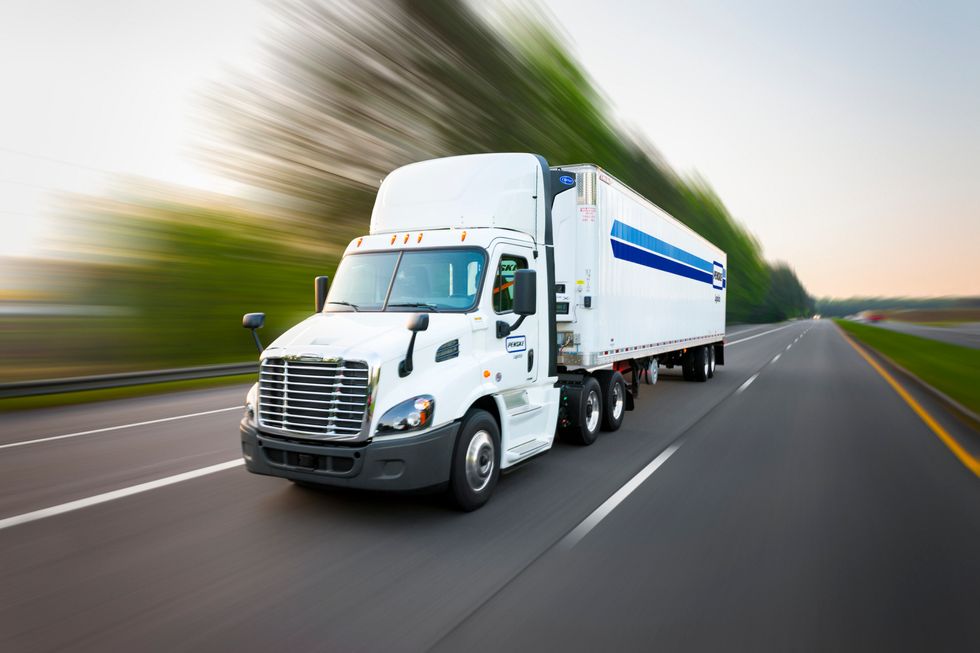 
Penske Logistics Sales Leader Shaun Hodges to Discuss Customer Relationship Innovation at eft Summit
