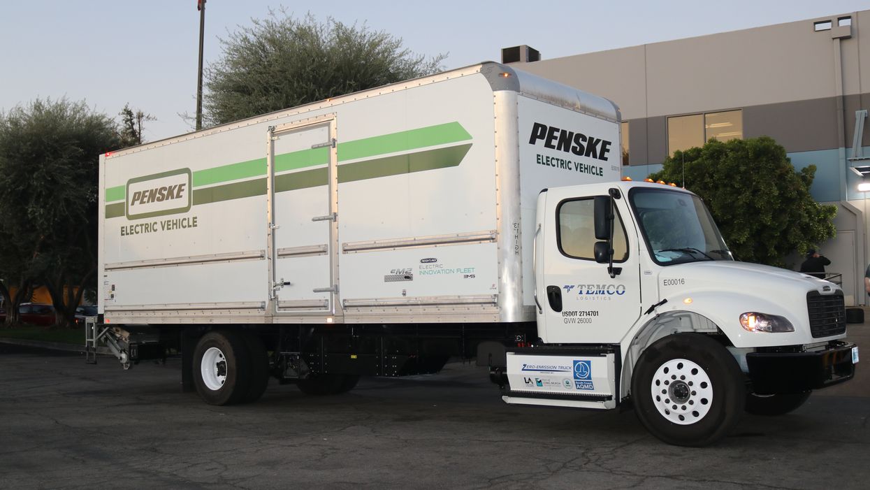 Penske Deploys Battery Electric Truck with Temco Logistics