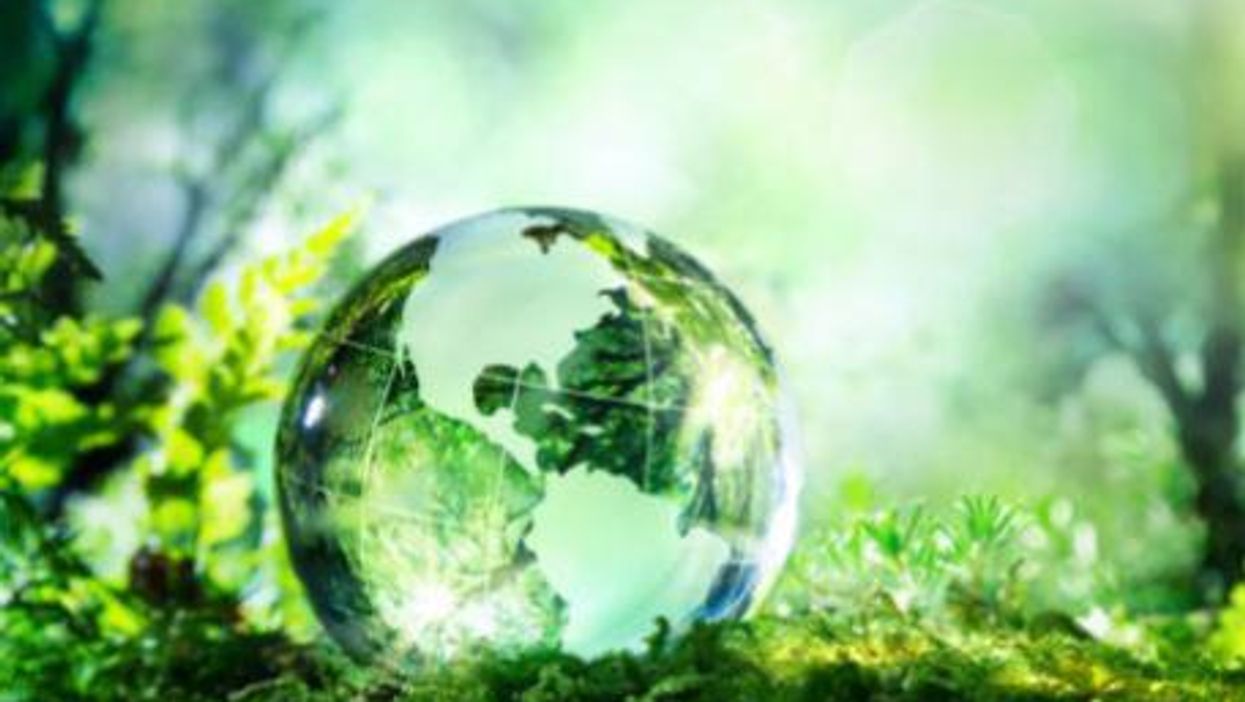 Penske Supports 8th Annual Tree Day in Tennessee