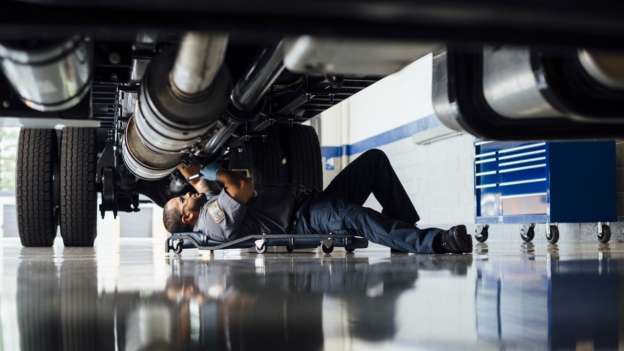 Penske Truck Leasing Supports Skilled Trades at 2023 SkillsUSA National Conference