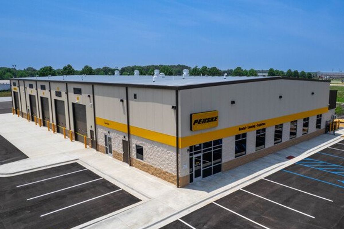 
Penske Truck Leasing Opens New State-of-the-Art Facility in Huntsville, Alabama

