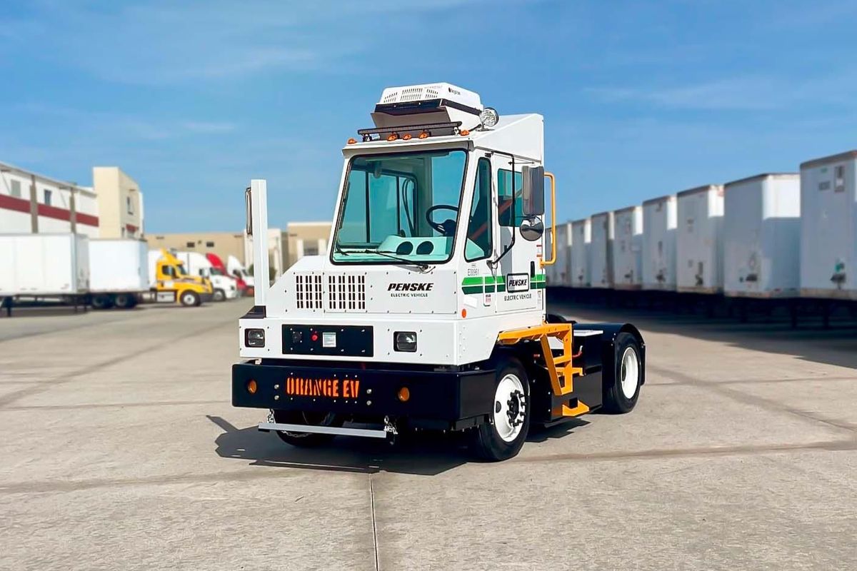  Penske Truck Leasing is adding Orange EV electric terminal trucks for use with customers across the U.S. 