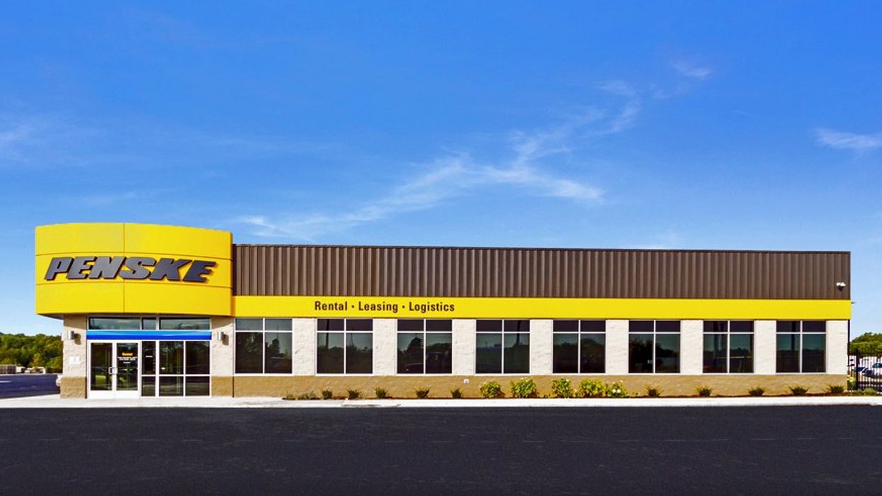 Penske Truck Rental location from the outside.